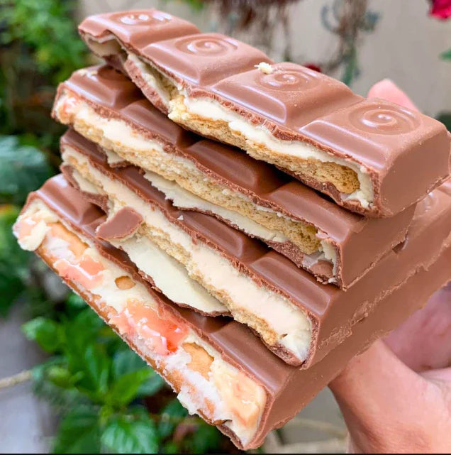 Milka MMMAX Strawberry Cheesecake - 300g